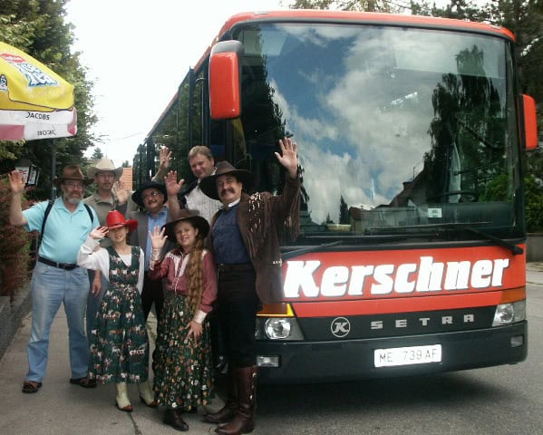 Bus tour in Austria with The Sunset Pioners