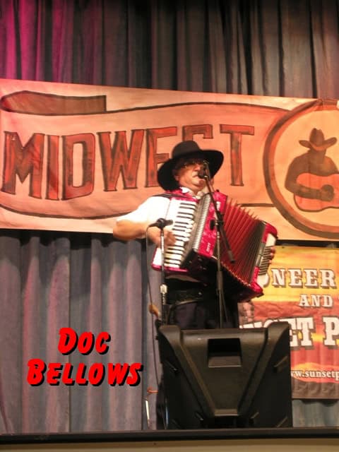 Doc Bellows on Midwest Country TV